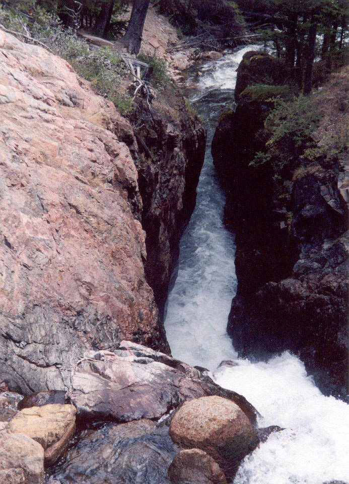 wind_river_003.jpg 174.2K